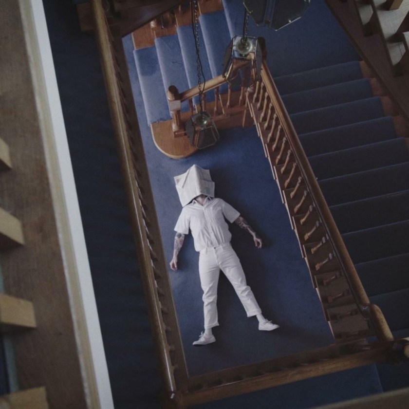 7C6181AB-F707-451F-A8B4-87645DAE48F6